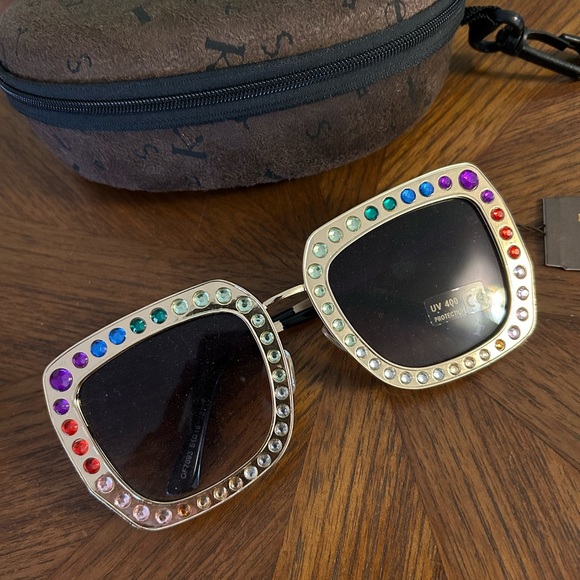 Treska Accessories - Treska shades